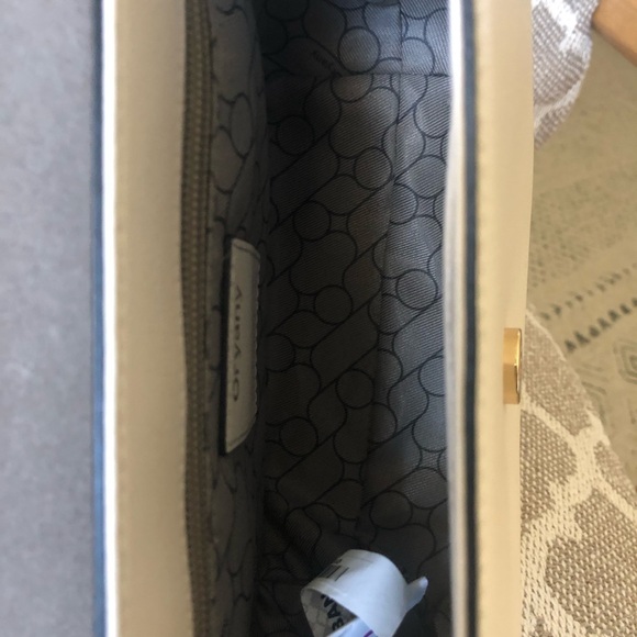 orYANY Cream Crossbody Bag - Picture 7 of 9